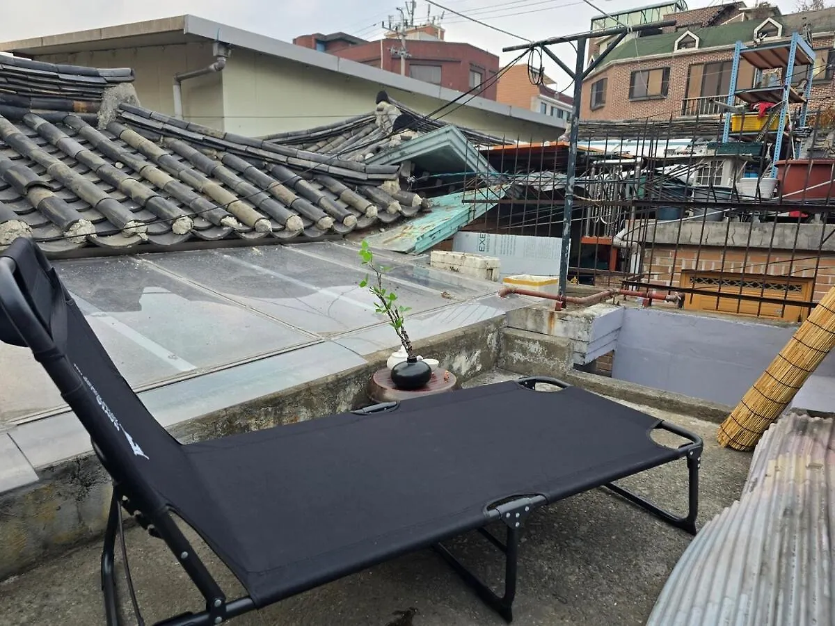 #Private Hanok #Korea University Station #3Rooms #Barbecue #Rooftop Sunbed Seul