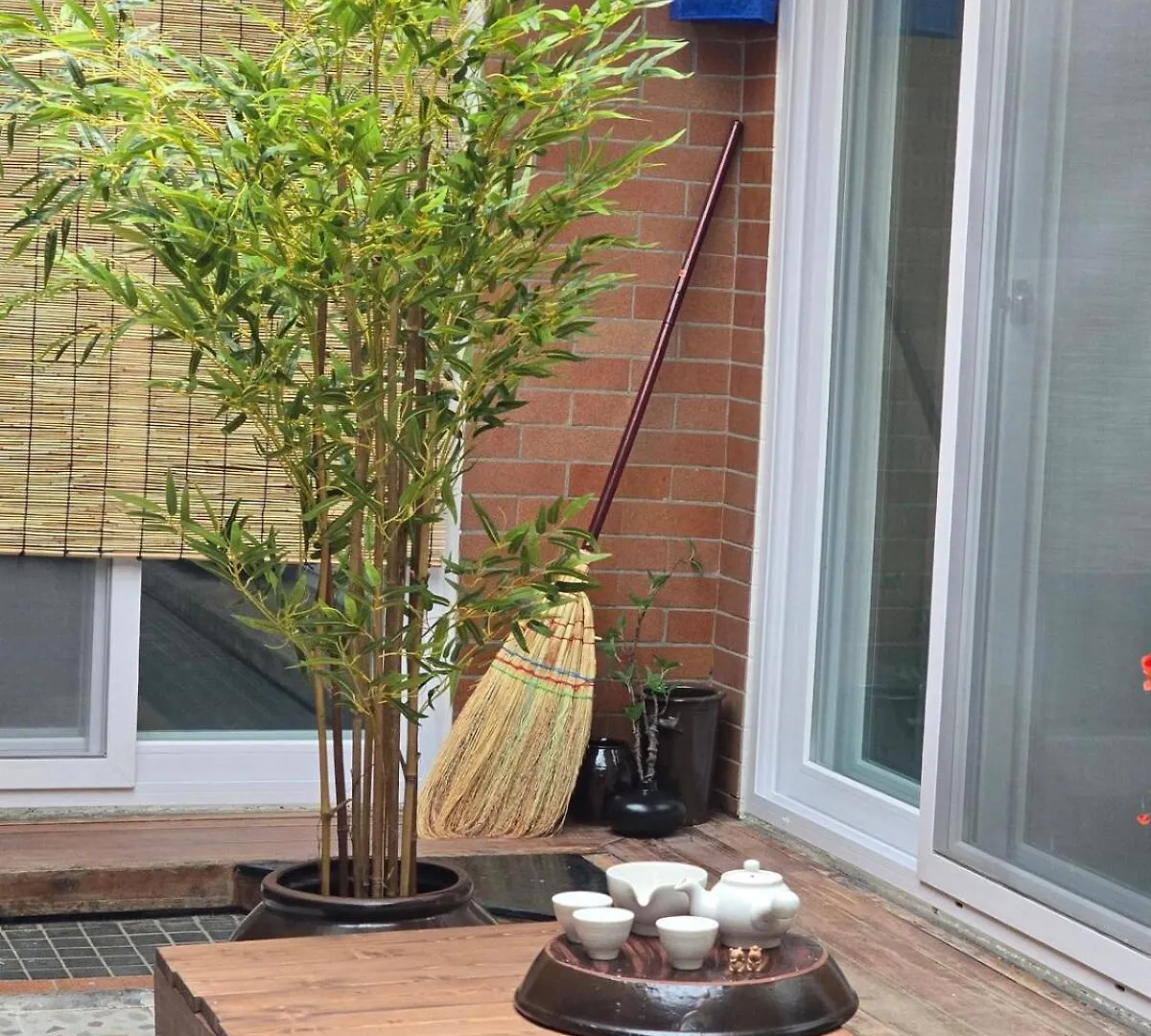 Appartamento #Private Hanok #Korea University Station #3Rooms #Barbecue #Rooftop Sunbed Seul
